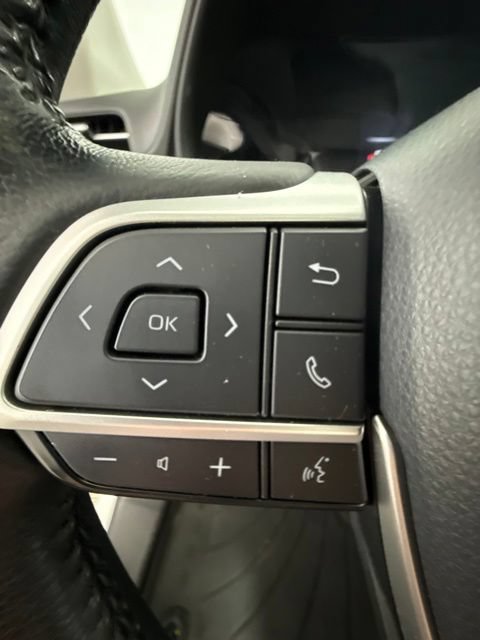 Used 2022 Toyota Sienna XLE FWD image 18