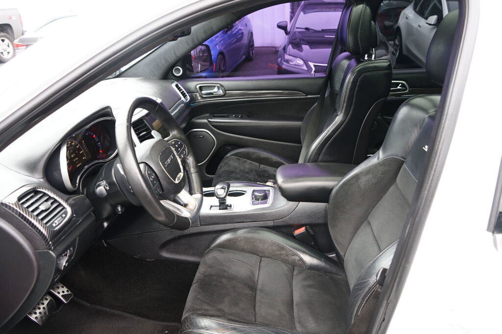 Used 2015 Jeep Grand Cherokee SRT w/ Trailer Tow Group IV image 12