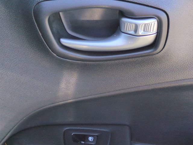 Used 2020 Jeep Compass Limited AWD/4WD image 32