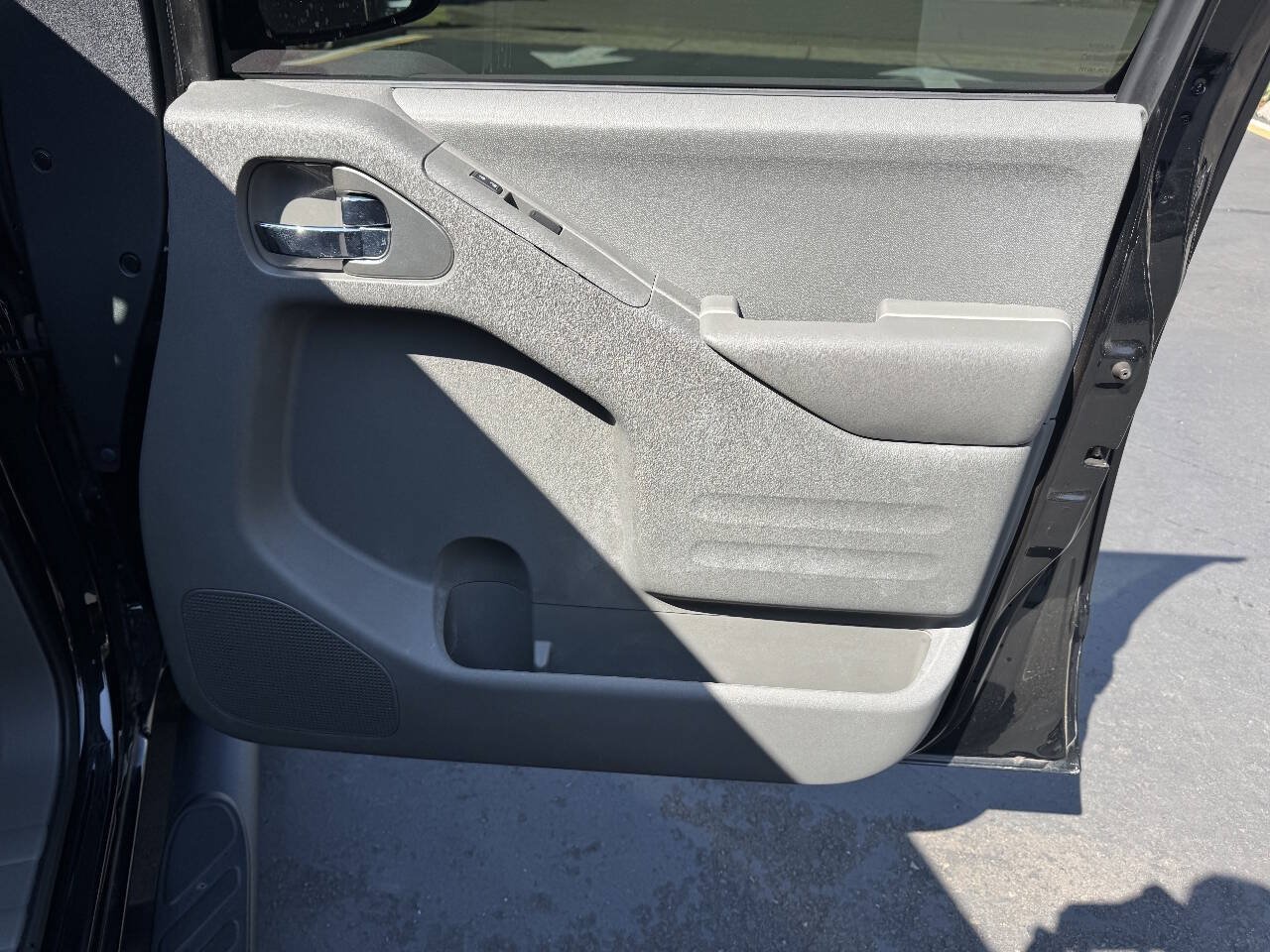 Used 2019 Nissan Frontier SV w/ Value Truck Package AWD/4WD image 16