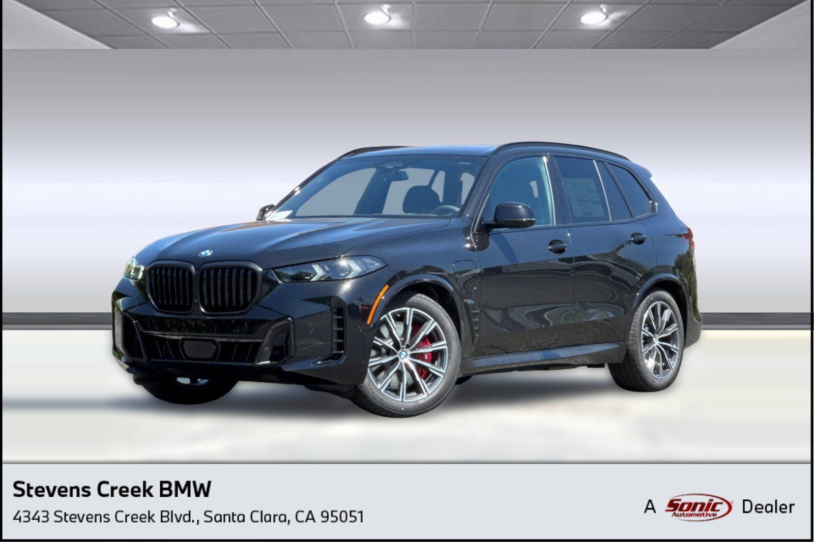 New 2026 BMW X5 xDrive50e w/ M Sport Package AWD/4WD image 1