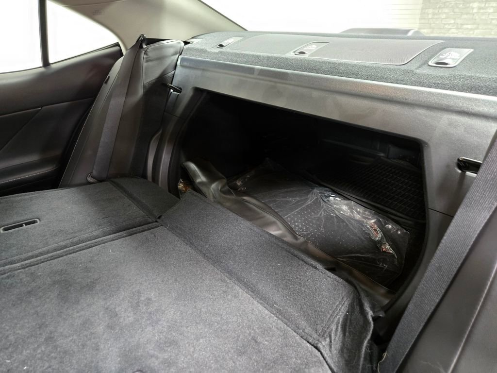 Used 2016 Lexus IS 300 AWD w/ Premium Package image 39