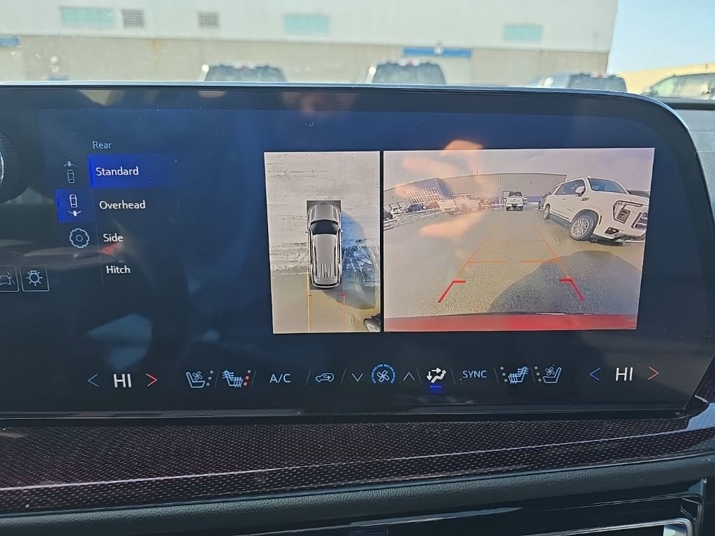 Used 2025 Chevrolet Traverse RS w/ LPO, Floor Liner Package image 28