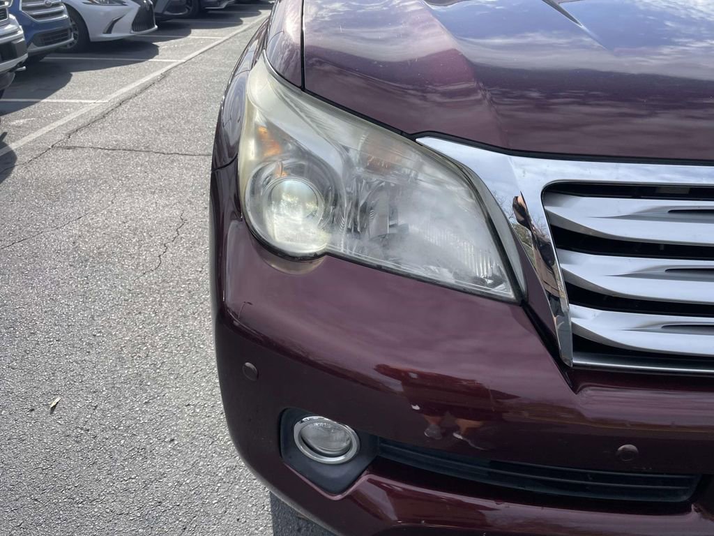 Used 2013 Lexus GX 460 image 16