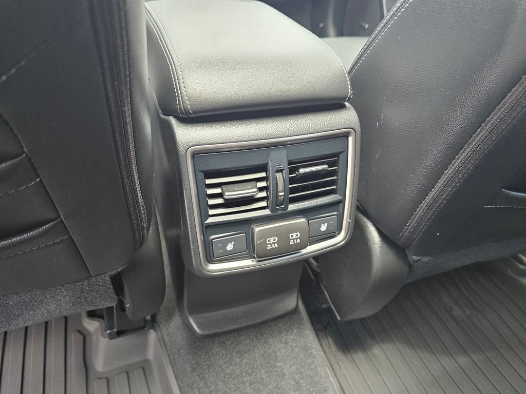 Used 2021 Subaru Forester Touring AWD/4WD image 14