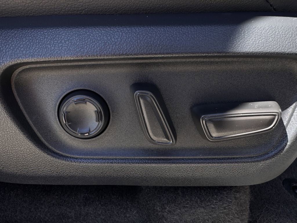 Used 2025 Toyota 4Runner TRD Off-Road Premium w/ Tow Technology Package image 30