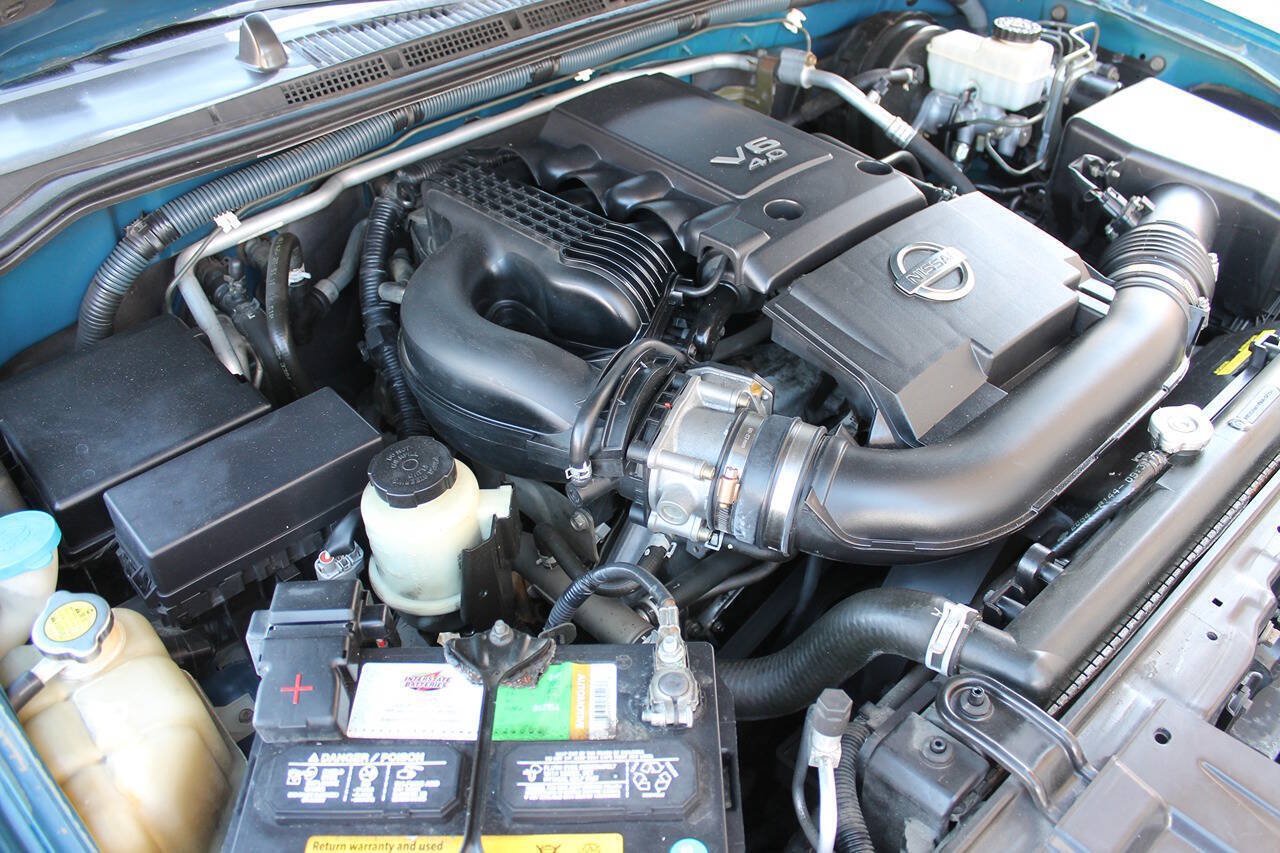 Used 2005 Nissan Frontier NISMO w/ (J01) Sunroof Pkg RWD image 18