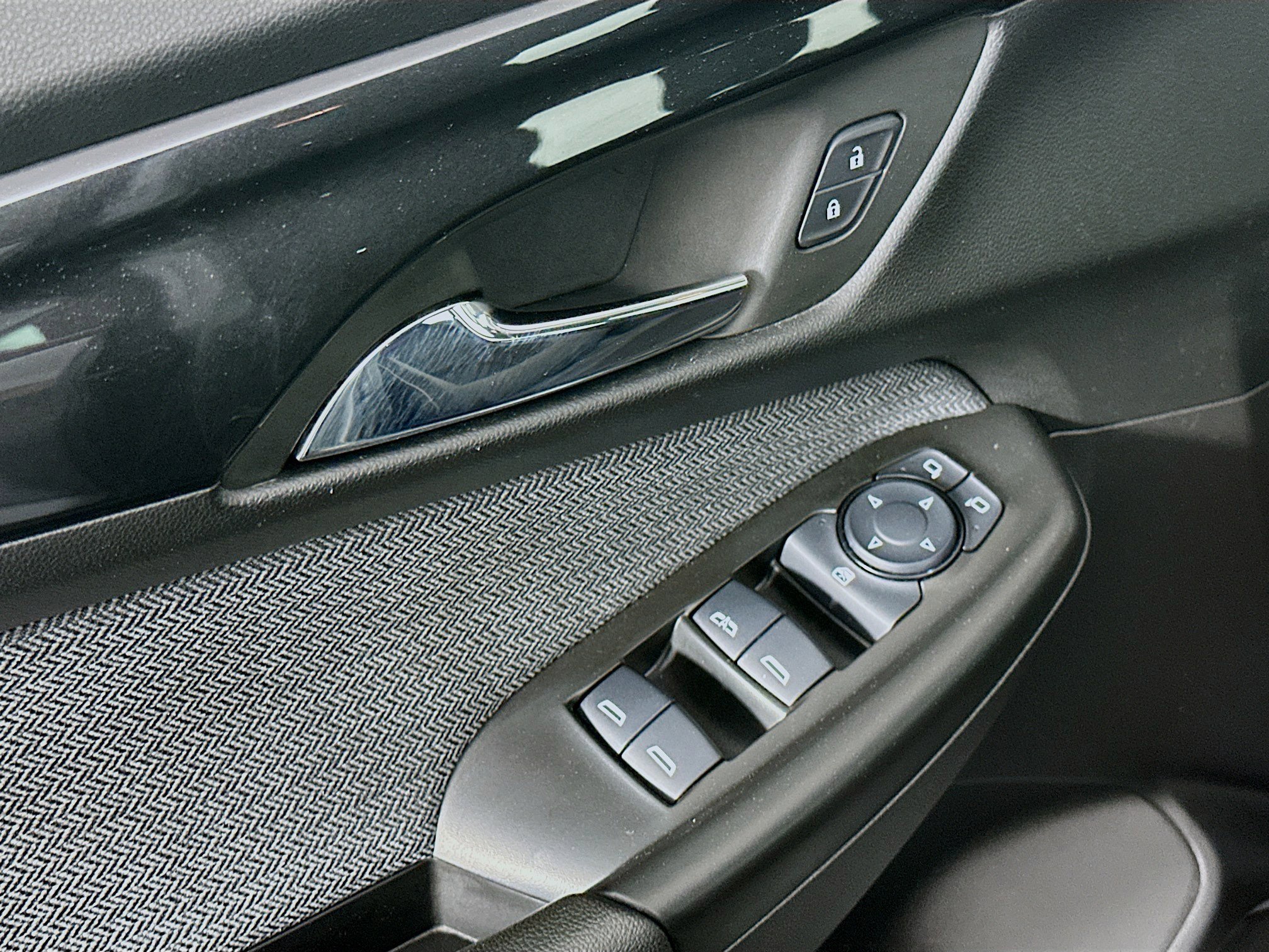 Used 2024 Chevrolet TrailBlazer LS image 15