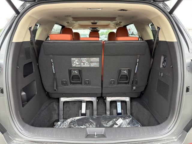 New 2026 Kia Carnival SX FWD image 25
