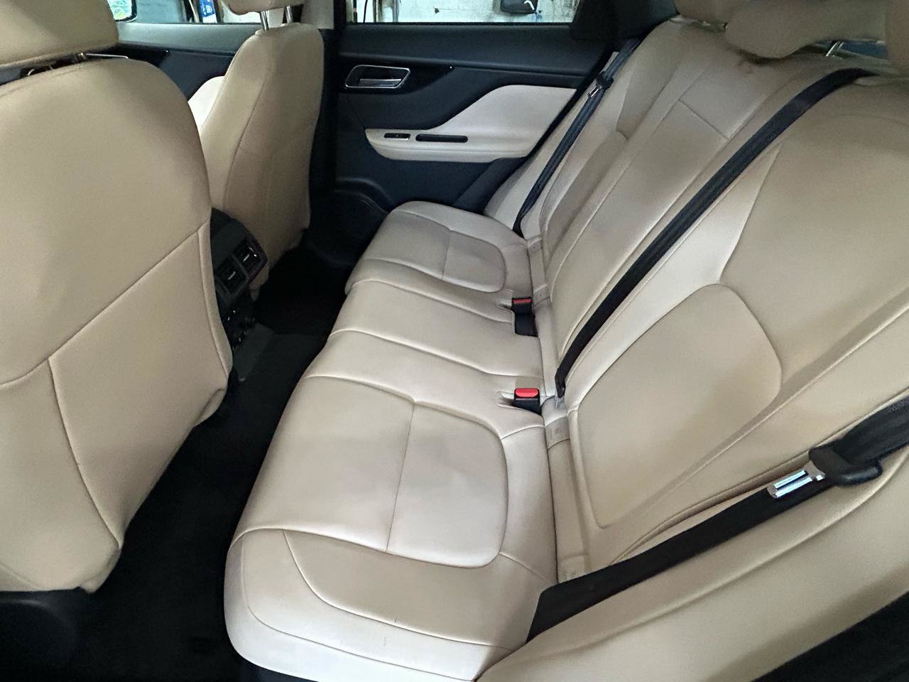 Used 2018 Jaguar F-PACE Premium AWD/4WD image 20