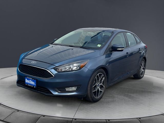Used 2018 Ford Focus SEL w/ Cold Weather Package FWD image 7