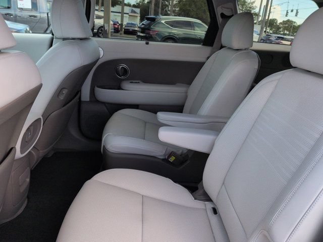 Certified 2026 Hyundai Palisade Limited AWD/4WD image 14