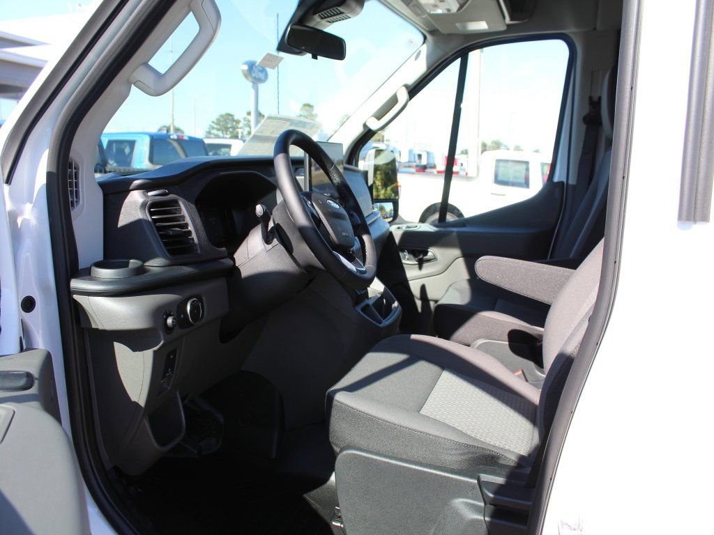 New 2026 Ford Transit 350 XL RWD image 4