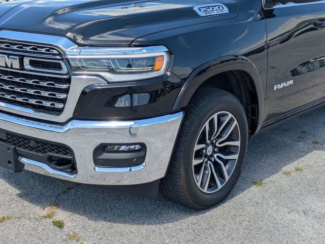 Used 2025 RAM 1500 Limited AWD/4WD image 6