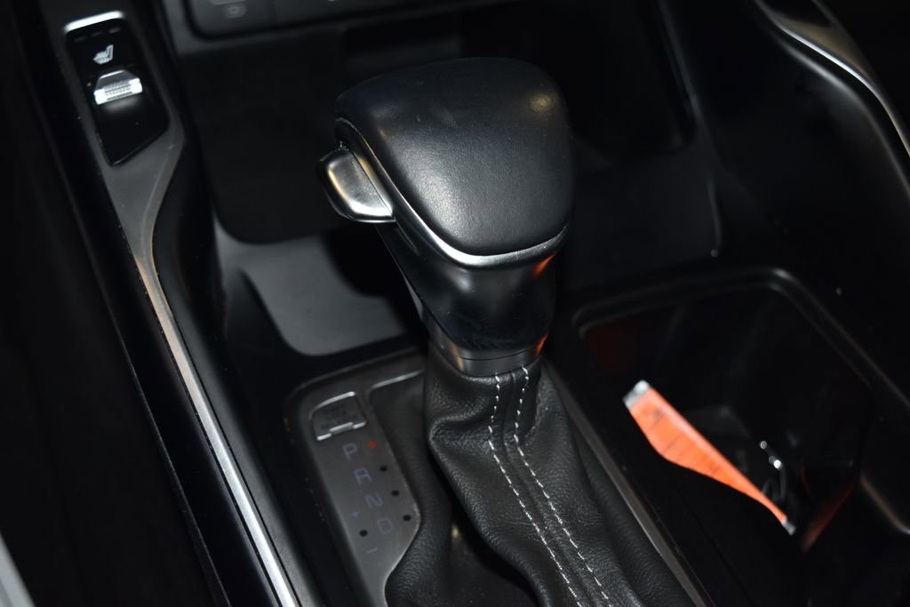 Used 2023 Kia Sorento S w/ Panoramic Sunroof Package image 16