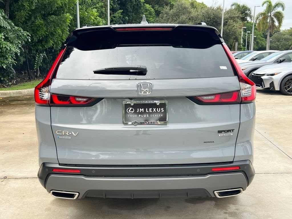 Used 2025 Honda CR-V Sport Touring image 6