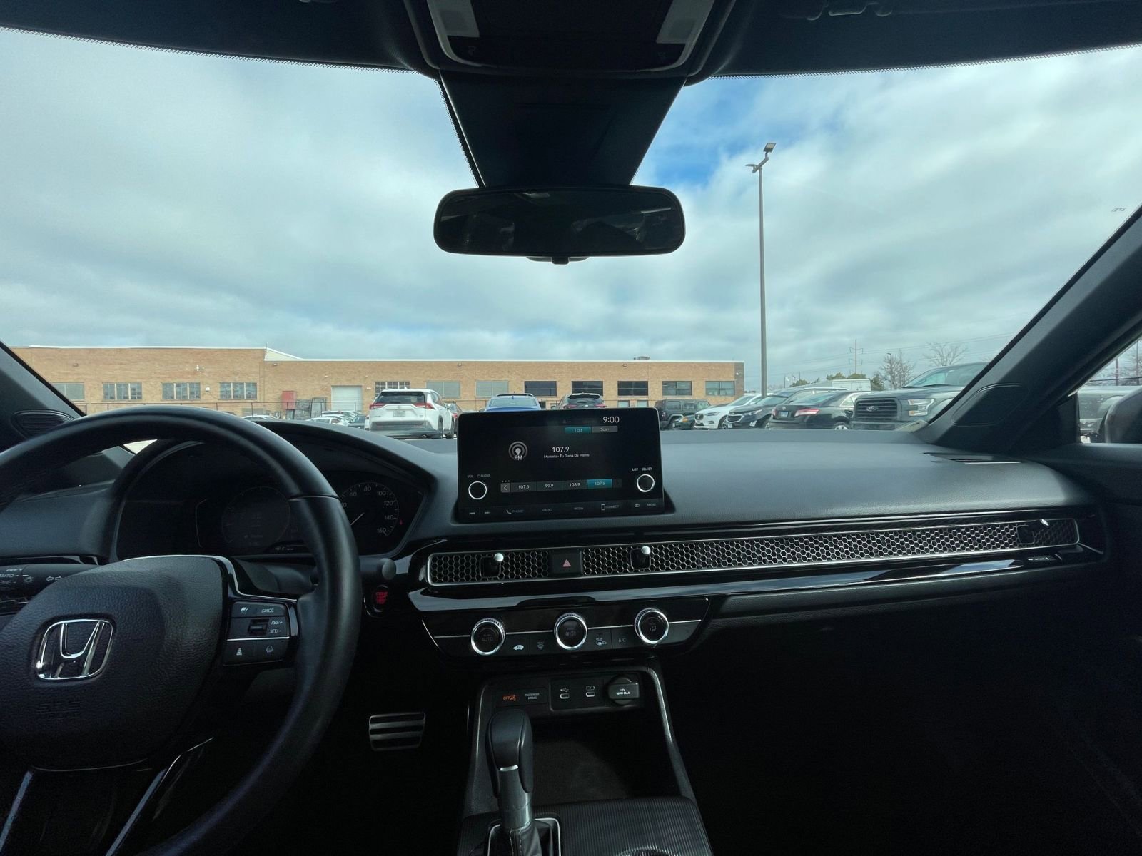 Used 2025 Honda Civic Sport image 32