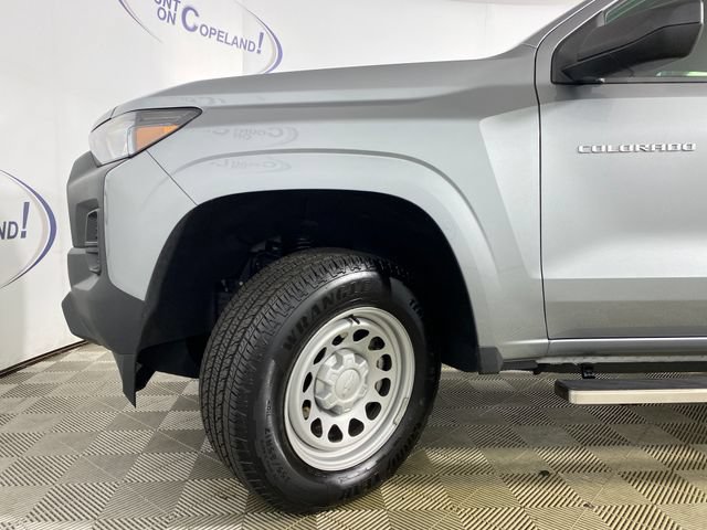 Certified 2024 Chevrolet Colorado W/T AWD/4WD image 30