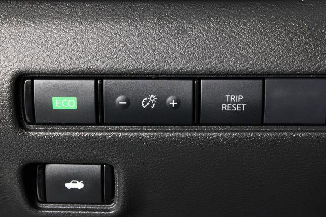 Certified 2023 Nissan Sentra SV FWD image 25