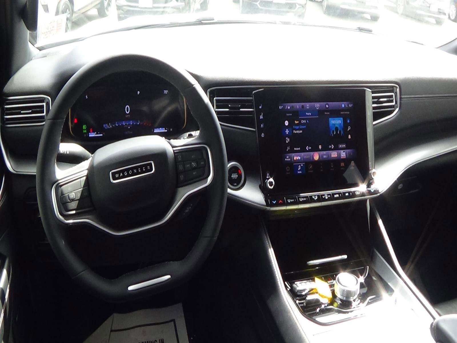 Certified 2025 Jeep Wagoneer L 4WD image 13