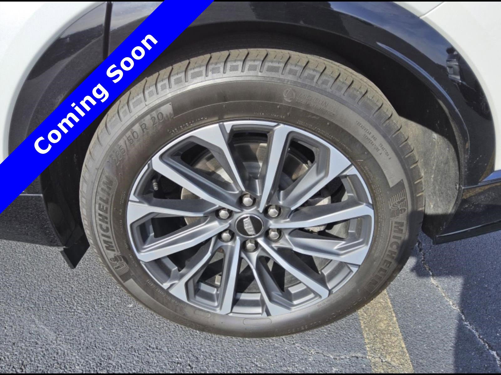 Used 2024 Cadillac Lyriq Sport RWD image 11