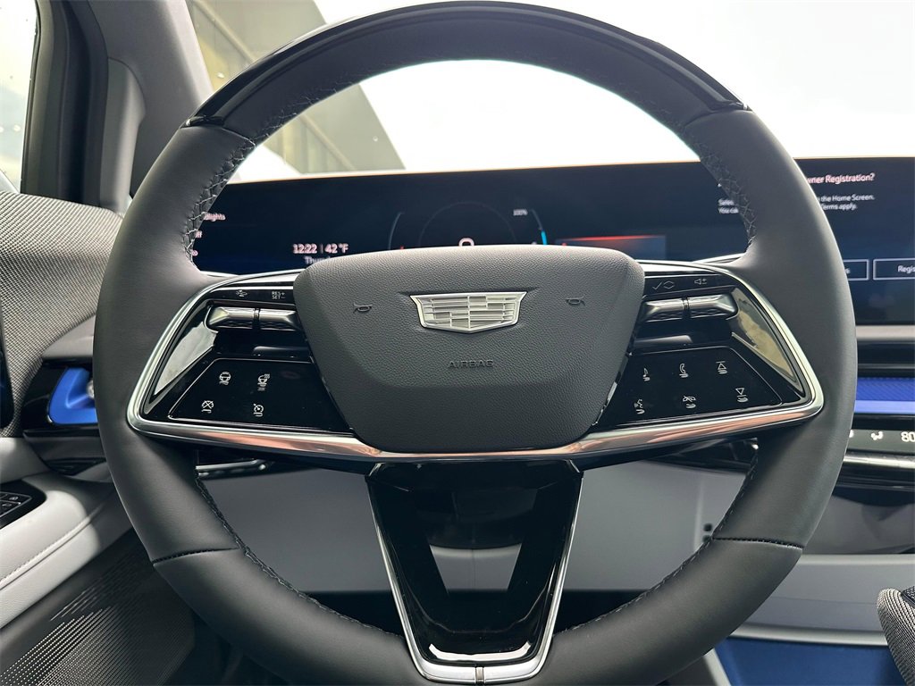 New 2026 Cadillac Optiq Sport 1 image 25