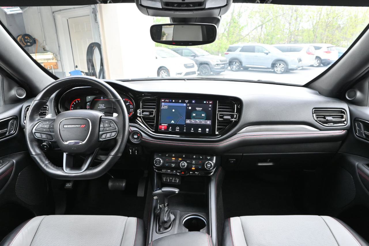 Used 2023 Dodge Durango GT AWD/4WD image 2