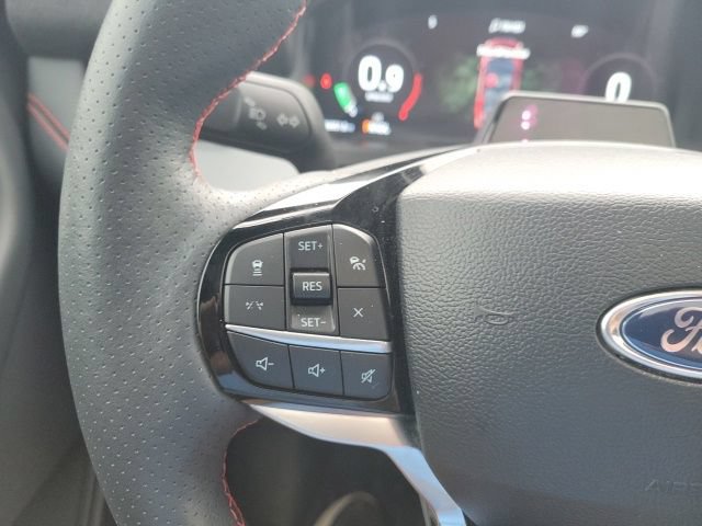 Used 2025 Ford Explorer ST-Line AWD/4WD image 13