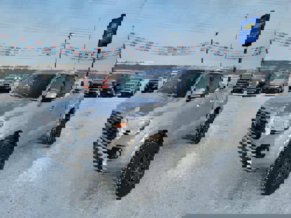 Used 2023 Toyota Tacoma SR5 image 1