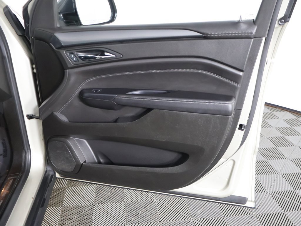 Used 2014 Cadillac SRX FWD image 21