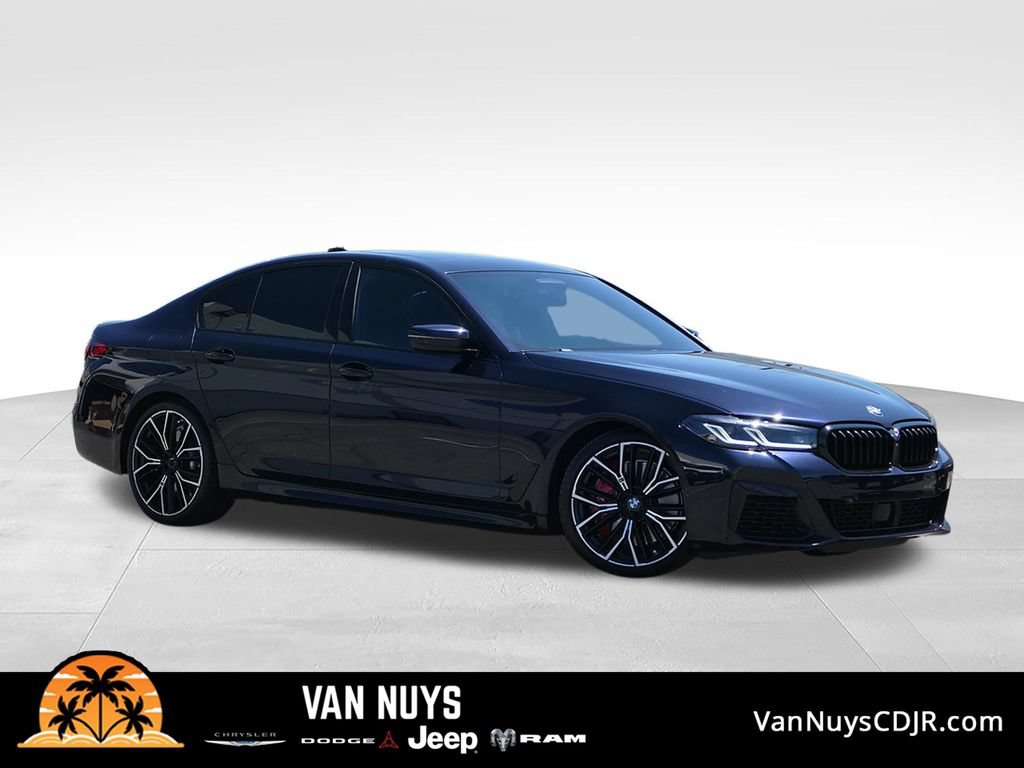 Used 2023 BMW M550i xDrive w/ Executive Package AWD/4WD image 1