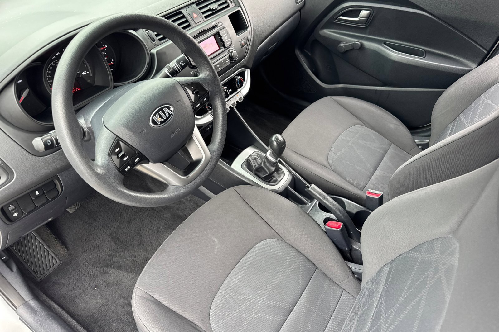 Used 2015 Kia Rio LX FWD image 13