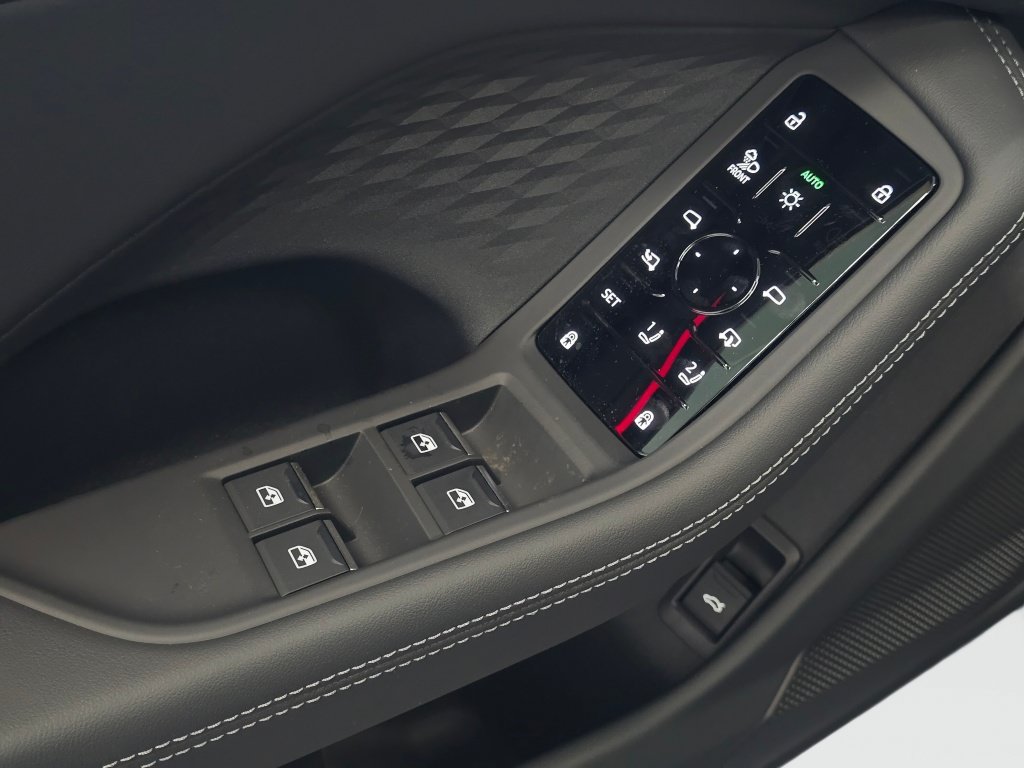 New 2026 Audi A6 Premium Plus AWD/4WD image 36