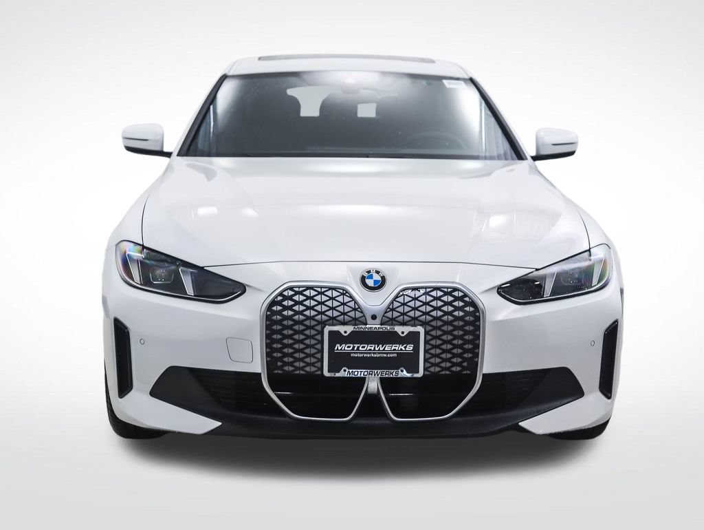 Used 2026 BMW i4 xDrive40i w/ Parking Assistance Package AWD/4WD image 8