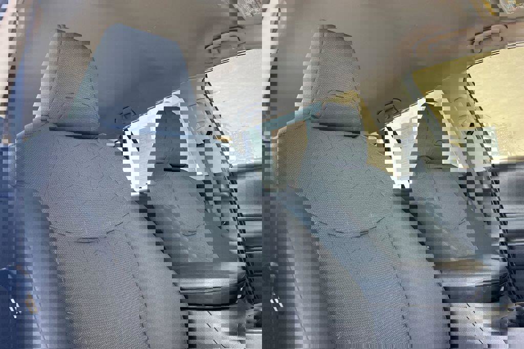 Used 2024 Toyota RAV4 XLE image 17