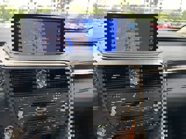 Used 2022 Lexus RX 350 FWD w/ Premium Package image 18