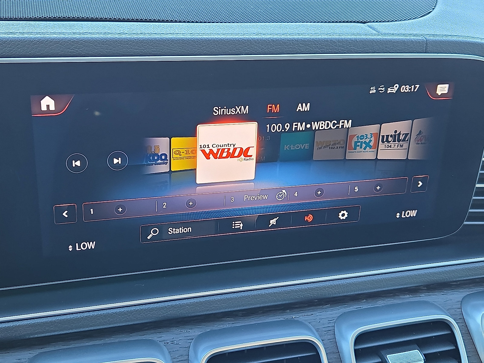 Used 2020 Mercedes-Benz GLS 450 4MATIC image 15