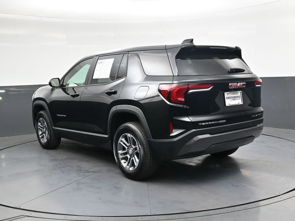 Used 2025 GMC Terrain Elevation AWD/4WD image 5