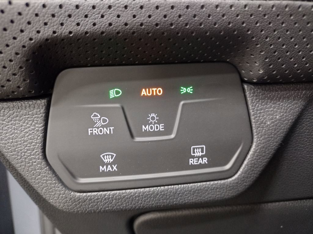 New 2026 Volkswagen Atlas SEL Premium R-Line image 31