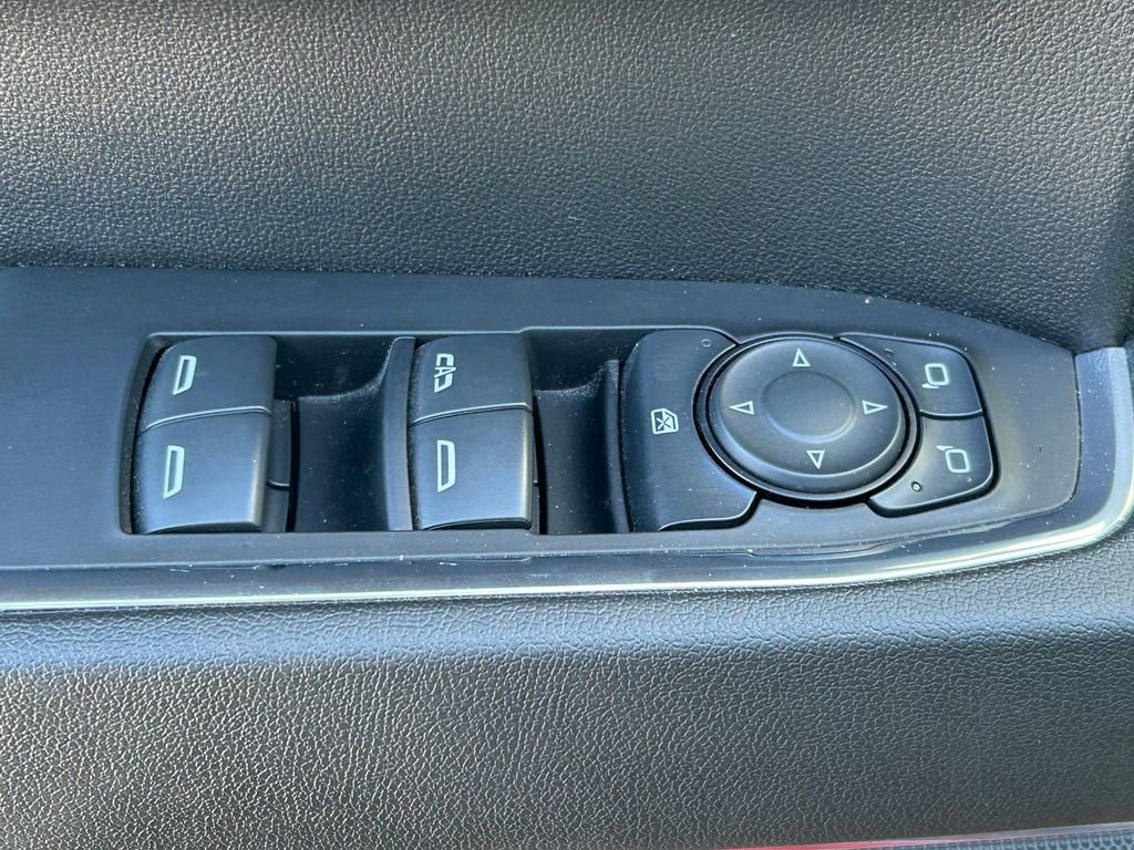 Used 2024 Chevrolet Silverado 1500 LT Trail Boss AWD/4WD image 24