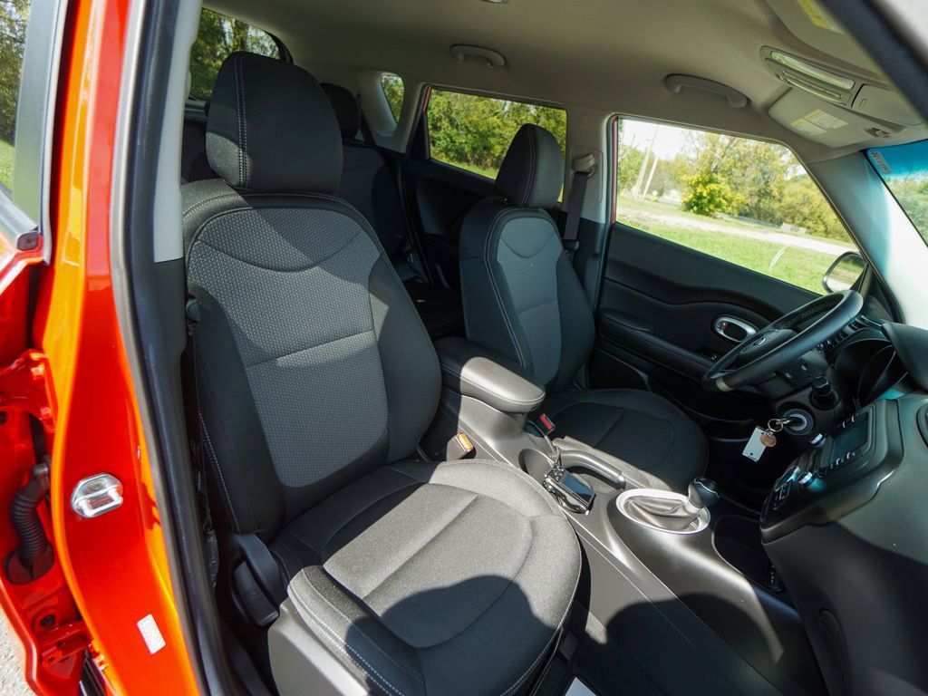 Used 2017 Kia Soul + w/ Designer's Package image 22