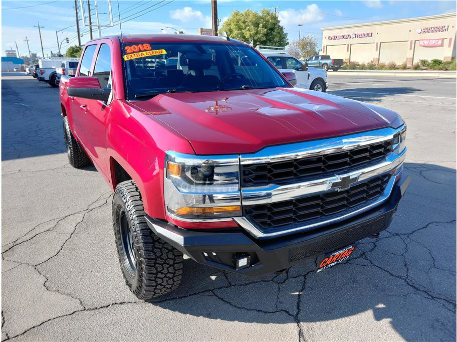 Used 2018 Chevrolet Silverado 1500 LT w/ All Star Edition image 2