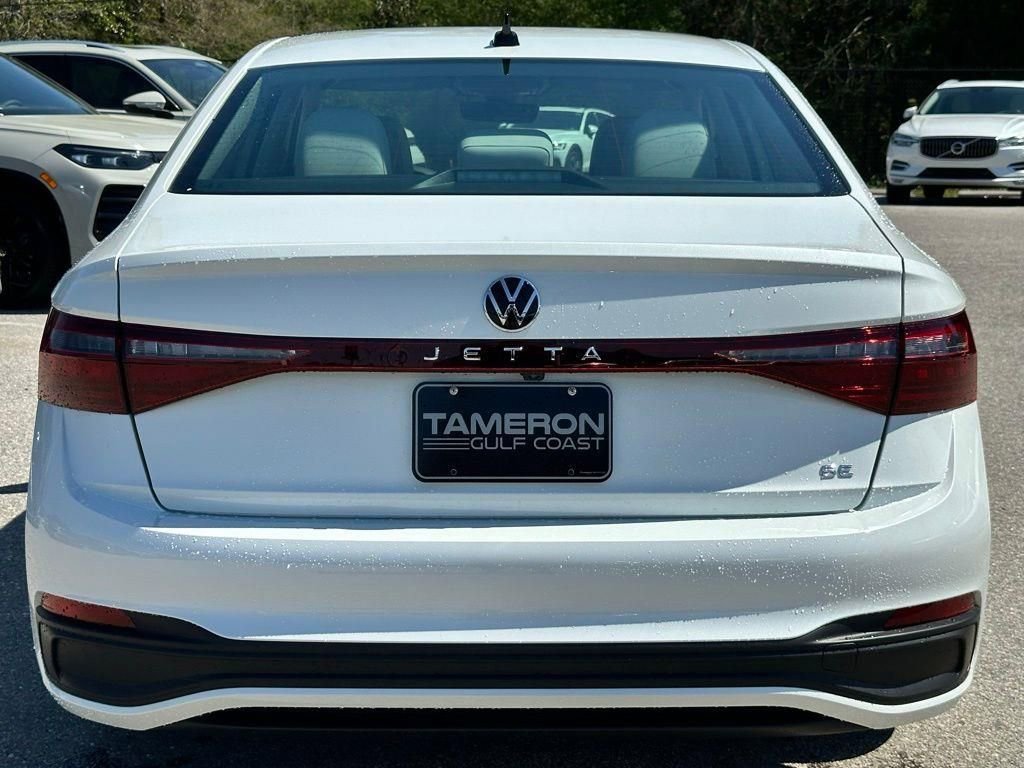 New 2026 Volkswagen Jetta SE FWD image 3