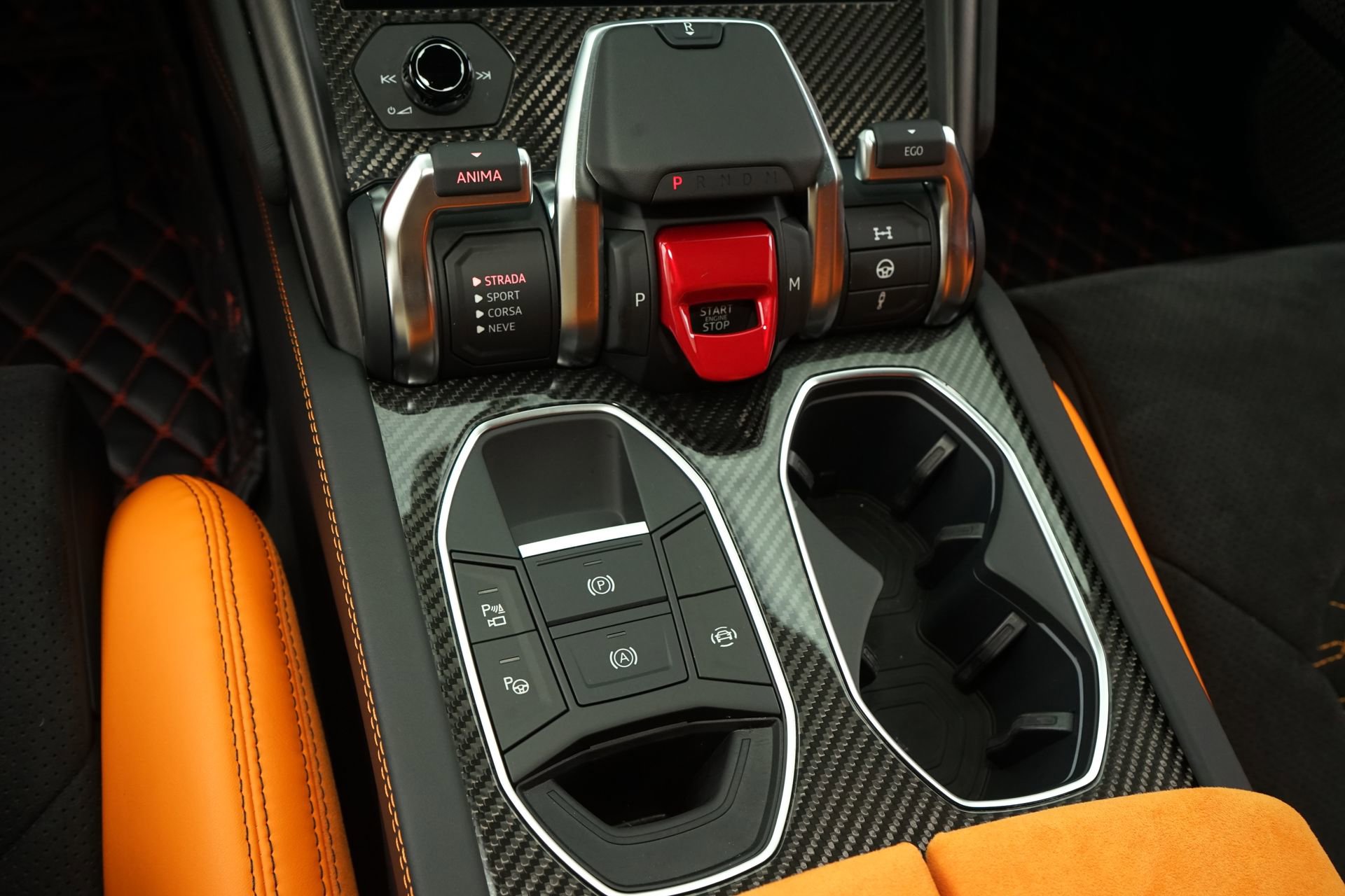 Used 2022 Lamborghini Urus image 21