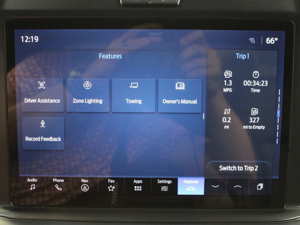 Used 2026 Ford F350 Lariat w/ Tremor Off-Road Package AWD/4WD image 35