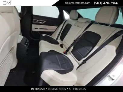 Used 2018 Jaguar XF S RWD image 11
