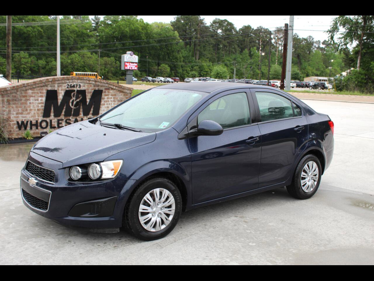 Used 2015 Chevrolet Sonic LS image 1