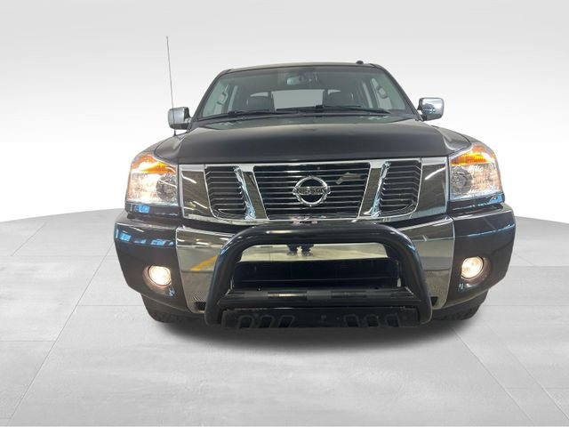 Used 2015 Nissan Titan SL w/ SL Heavy Metal Package AWD/4WD image 10