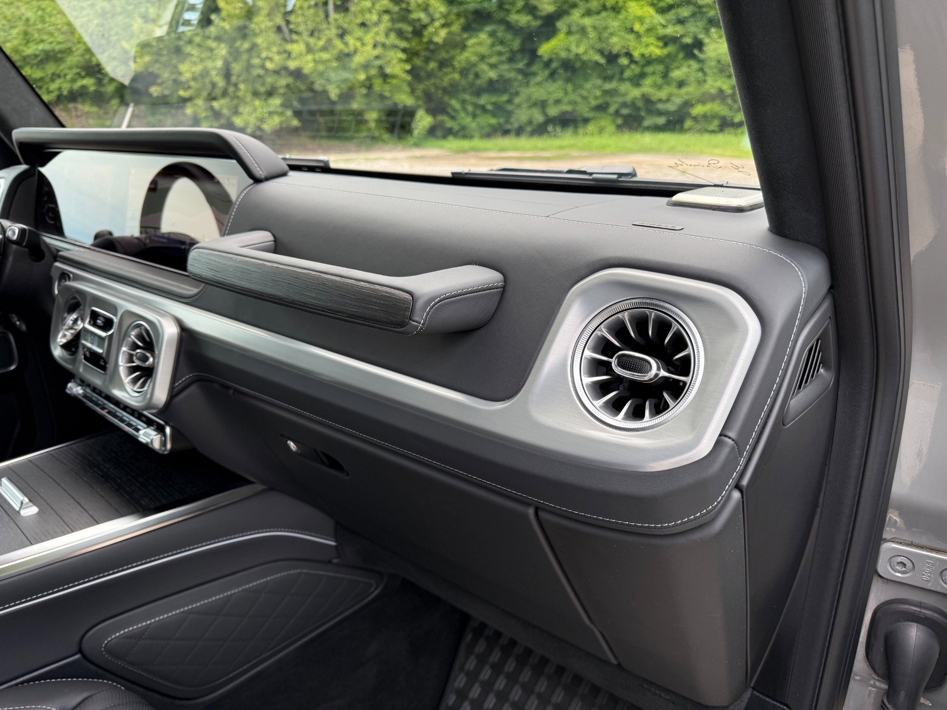 Used 2025 Mercedes-Benz G 63 AMG 4MATIC image 20