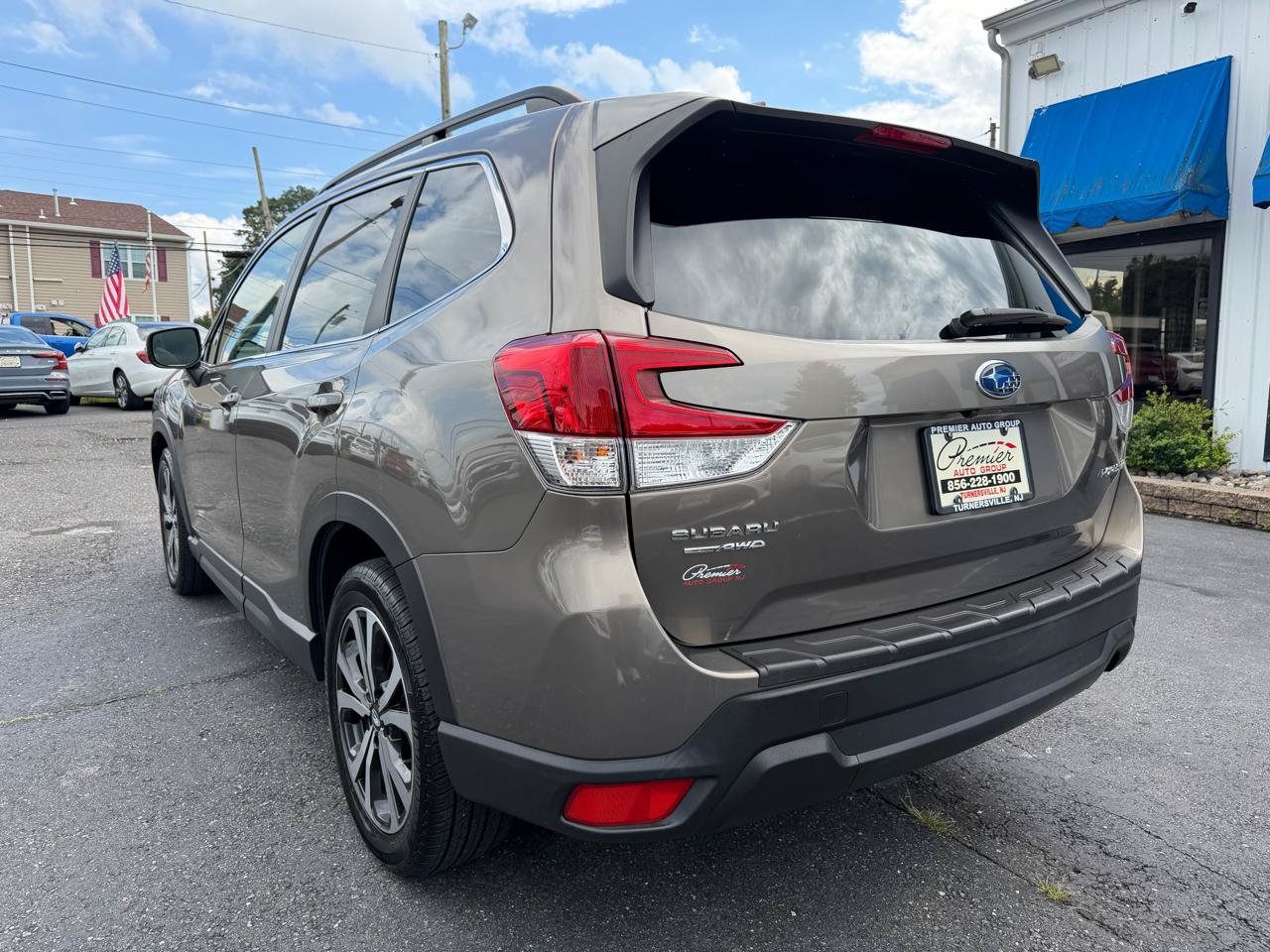 Used 2019 Subaru Forester Limited w/ Popular Package #3 AWD/4WD image 7